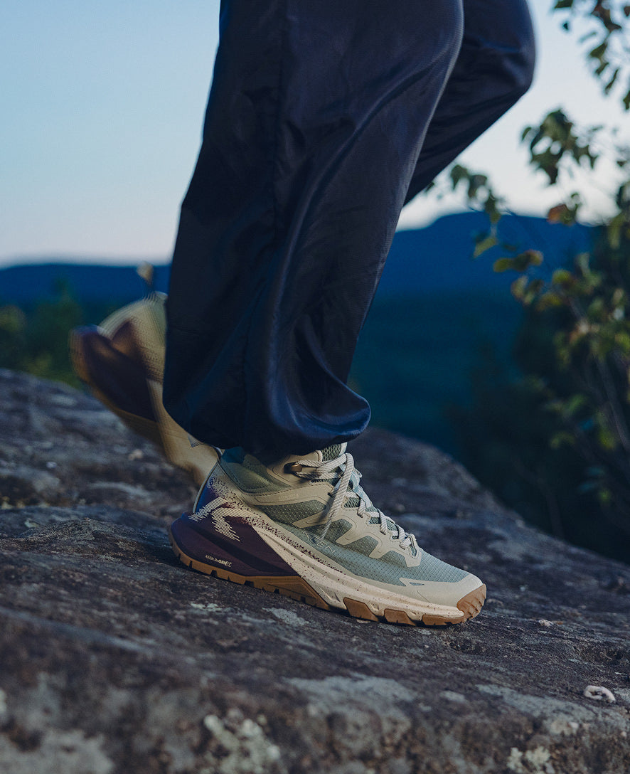 Women's Targhee Apex Waterproof Hiking Boot Abbey Stone/Birch