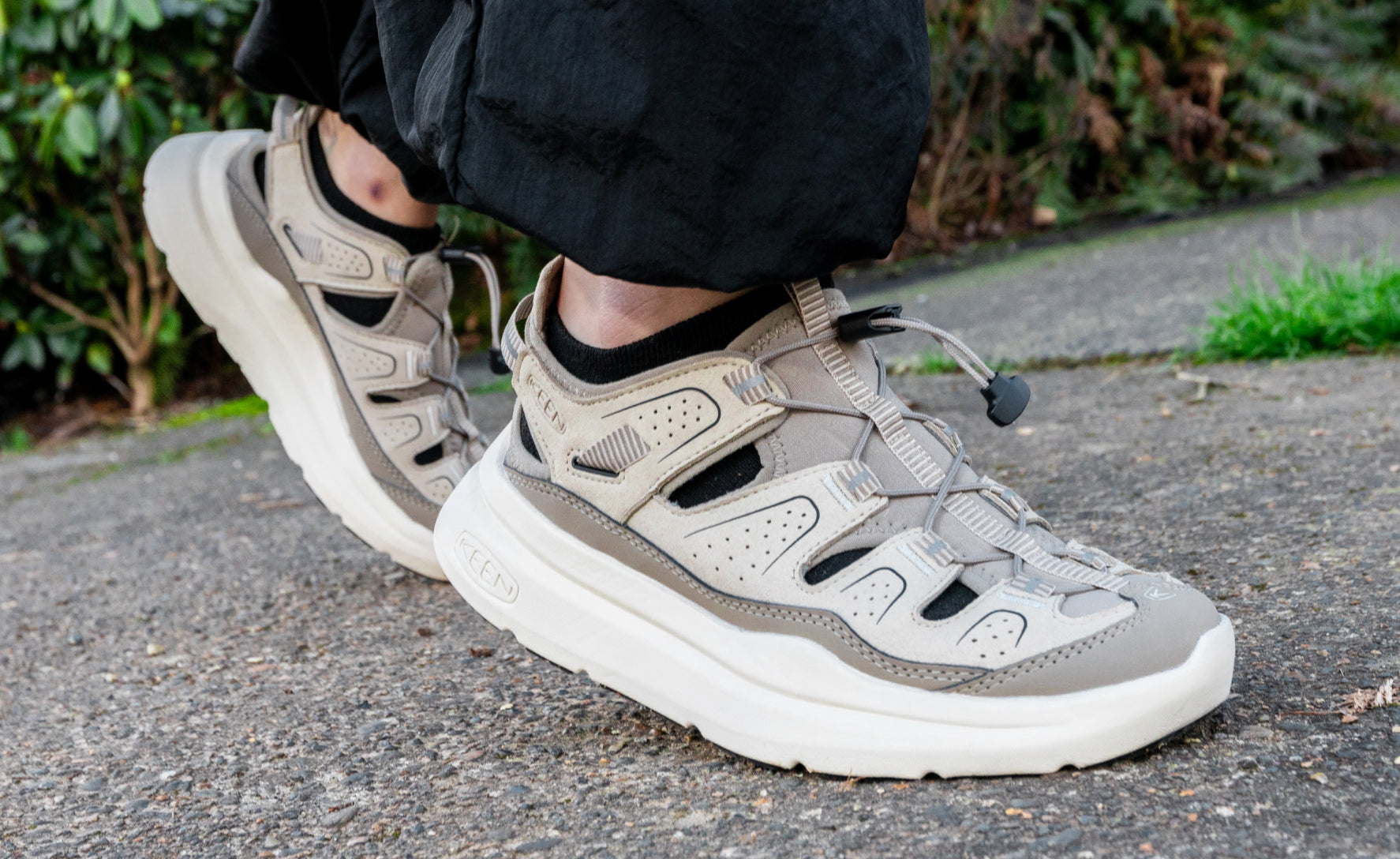 Men's WK450 Walking Sandal Plaza Taupe/Black